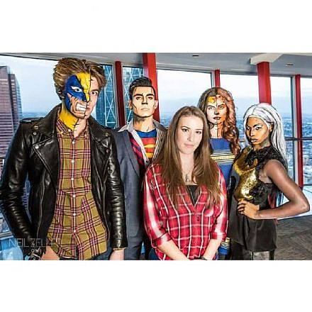 次元墻破了——二十五歲的卡爾加里小時